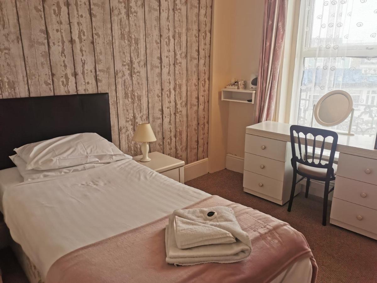 Hotel Royal Pier Sandown Exterior foto