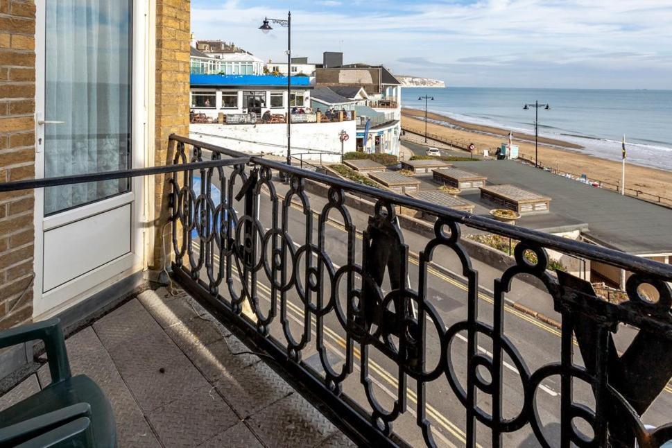 Hotel Royal Pier Sandown Exterior foto